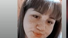 Mariel Lezcano tenía 21 años y un hijo de 3, fue asesinada a balazos en su casa de Ayacucho al 4300. Mariel Lezcano tenía 21 años y un hijo de 3, fue asesinada a balazos en su casa de Ayacucho al 4300.