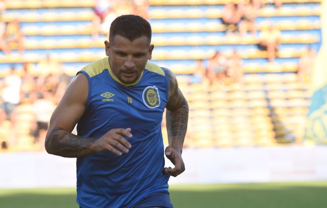 La furia de Vecchio contra la dirigencia de Central: Estos meses me hicieron de todo, comí mucha mierda
