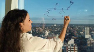 Victoria Rojas, de 17 años, oriunda de Posadas, Misiones, fue seleccionada entre 3.851 postulaciones de 122 países para ser finalista al premio que Chegg.org