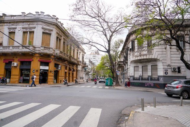El muchacho de 19 años fue trasladado desde Urquiza y Dorrego hasta el Heca. 