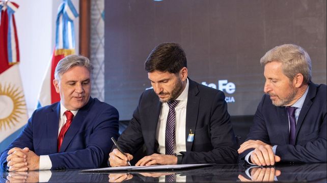 Los gobernadores Pullaro, Llaryora y Frigerio articulan el reclamo al Estado nacional por los fondos para las cajas jubilatorias provinciales. 