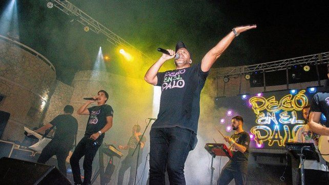 Pegó en el palo hizo bailar a todos.