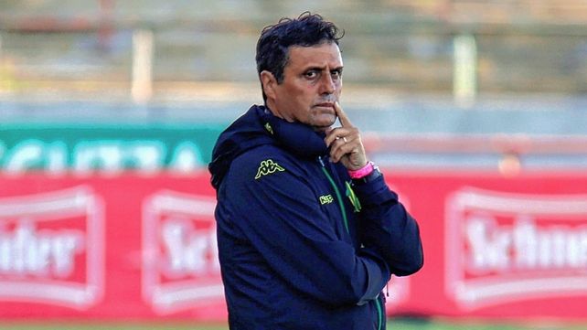Ángel Guillermo Hoyos se convertirá en el nuevo técnico de Talleres.