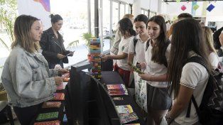 La feria Construir Futuro impulsada por la Municipalidad de Paraná pasó por la Sala Mayo días atrás.