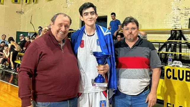 Francisco Yanotti es uno de los jugadores de Santa Fe U15 que disputará el Provincial de El Trébol.