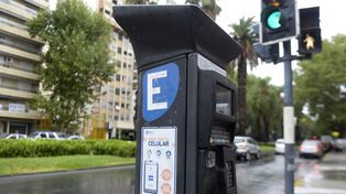Ya rigen las nuevas tarifas para el estacionamiento medido en Rosario