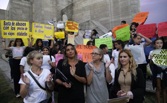 Viajes de egresados: los padres piden que sean más austeros