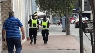 Foto ilustrativa de policías caminantes en Santa Fe&nbsp;