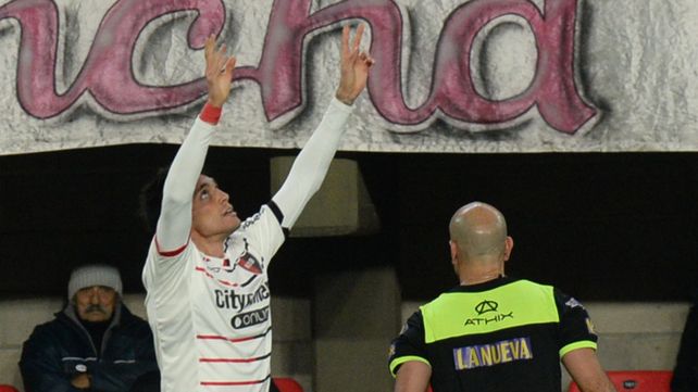 Juan Garro selló la victoria con el 2 a 0.