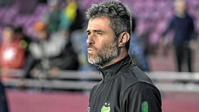 Julio Vaccari es candidato a dirigir Independiente luego de la renuncia de Tevez.