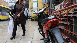 Aumentan los robos de patentes en Rosario: las motos, el principal objetivo
