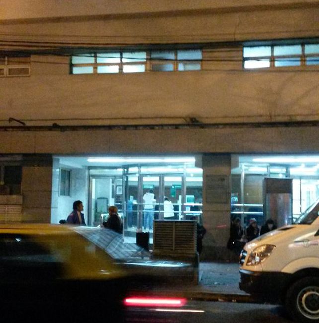 La muchacha de 18 años fue trasladada al sanatorio Los Alerces