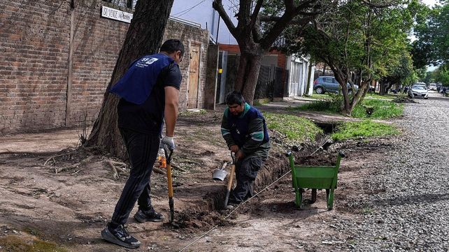Zanja. Más de 6.000 metros intervenidos en barrios El Tránsito y San Martín para prevenir anegamientos.
