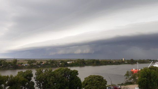 Se renovó el alerta por tormentas para Rosario y se espera un fin de semana pasado por agua