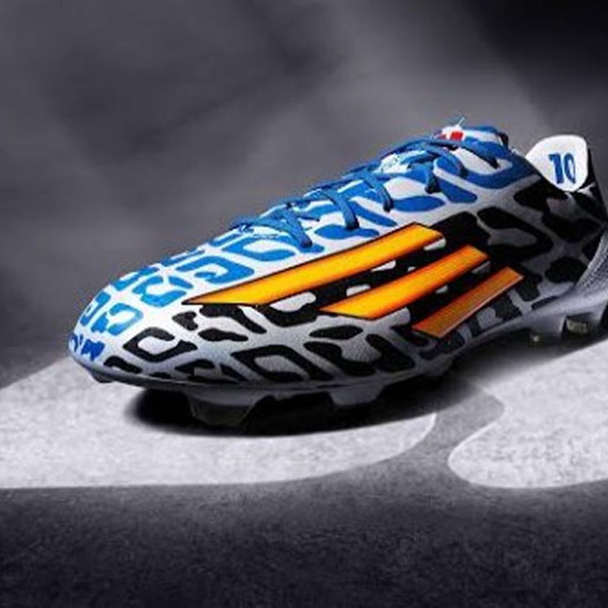 Los nuevos botines bien argentinos de Messi para el Mundial