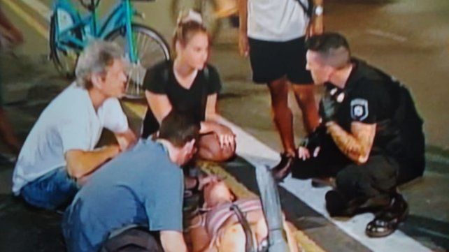 Violento robo a una ciclista en la bicisenda de Pellegrini con una mochila como botín