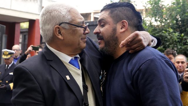 El justo homenaje que demoró 40 años a un marino rosarino
