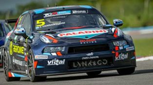 El Patito Yananntuoni circula en las pruebas comunitarias de Rosario, en el Paladini Racing.