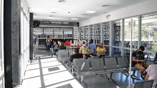 El Pami y cuatro obras sociales concentran $3.000 millones de la deuda con el sistema de salud santafesino