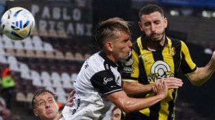 Facundo Nadalín se formó en Newells y ascendió con el equipo mendocino.