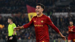 Dybala sigue encendido en la Roma: hizo los goles del triunfo ante Fiorentina