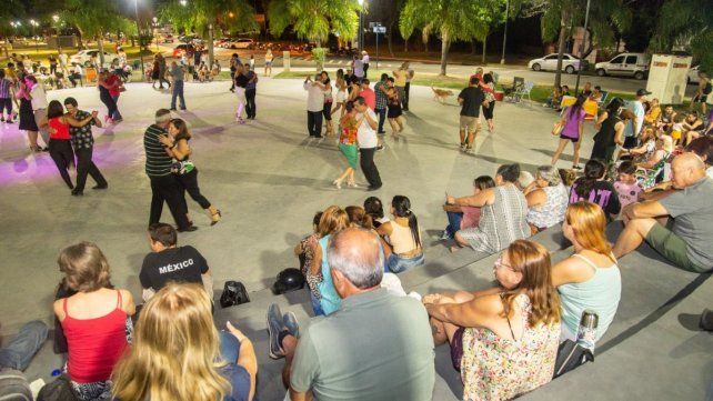 Taller de Tango y Milonga de la Academia de Tango del Litorial