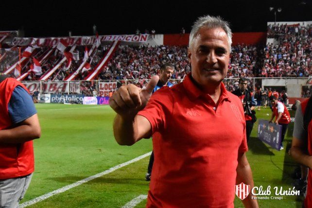 Unión: ¿Se viene el 4-5-1 o el 5-4-1 para jugar ante el Mineiro?