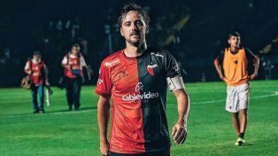 De manera acertada, el DT de Colón va dosificando los minutos de juego para Christian Bernardi.