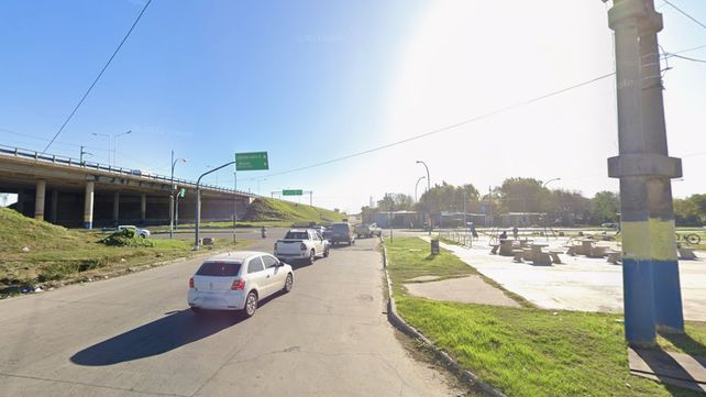 El hombre atropellado iba caminando cerca de la colectora Juan Pablo II.