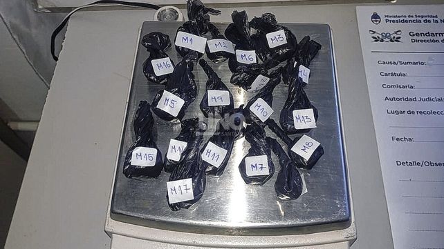 Sorprenden a menor de 14 años vendiendo marihuana en una plaza de Santo Tomé