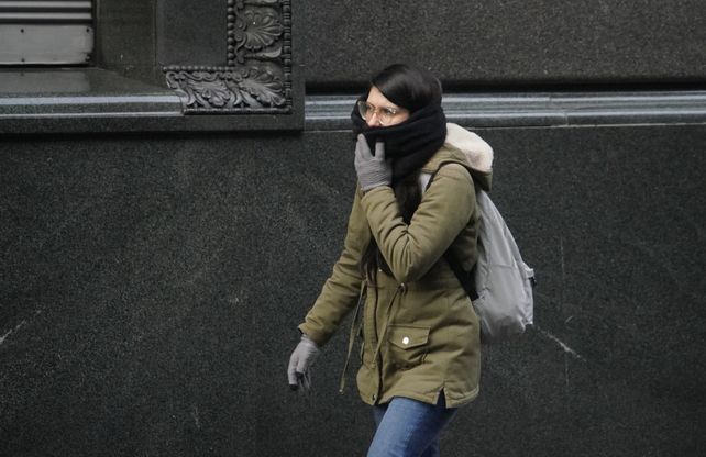 Las temperaturas obligarán a reforzar el abrigo este domingo porque el tiempo estará muy frío.