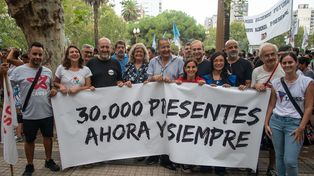 Los referentes del frente de centroizquierda marcharon juntos el 24 de marzo.
