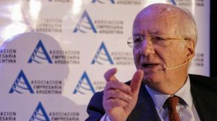 La justicia allanó la sede de Techint por supuestos pagos de coimas en Brasil