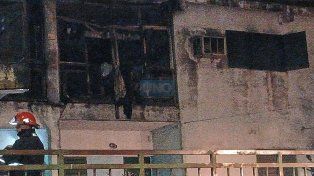 Bomberos controlaron un incendio en Paraná XIII.