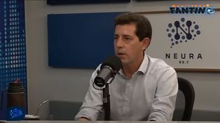 El ministro del Interior, Eduardo Wado de Pedro, contó cómo fue el emotivo encuentro con la familia que lo protegió la noche en que su madre fue asesinada por un grupo de tareas de la última dictadura militar.&nbsp;
