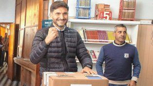 Con el 75% de las mesas escrutadas