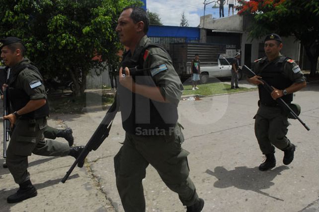 Varios detenidos luego de abortar robo en un súper