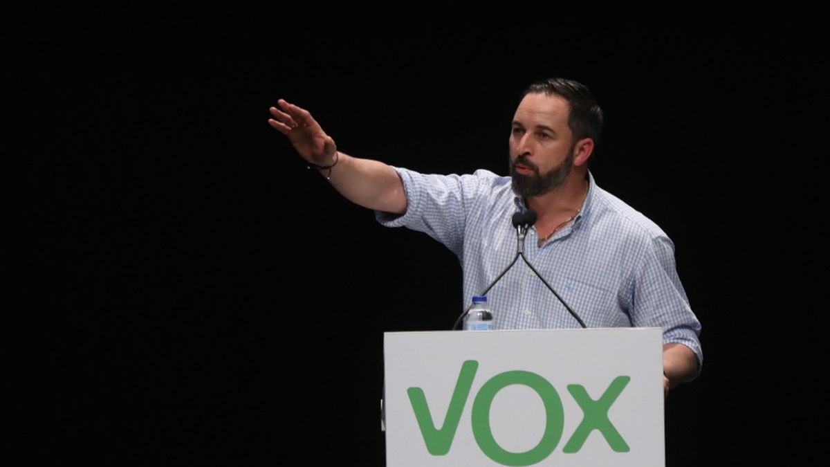 Vox, el partido de extrema derecha, condicionaría la política en España