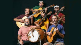 El viernes 13 de junio, en la Casa de la Cultura de Paraná, la nueva edición del Fogón Entrerriano presentará Las Canciones del Camino&nbsp;y Carlos Aguirre Sexteto