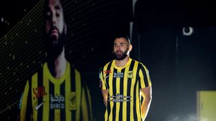 Karim Benzema en su presentación en el Al-IttihadGetty de Arabia Saudita.&nbsp;