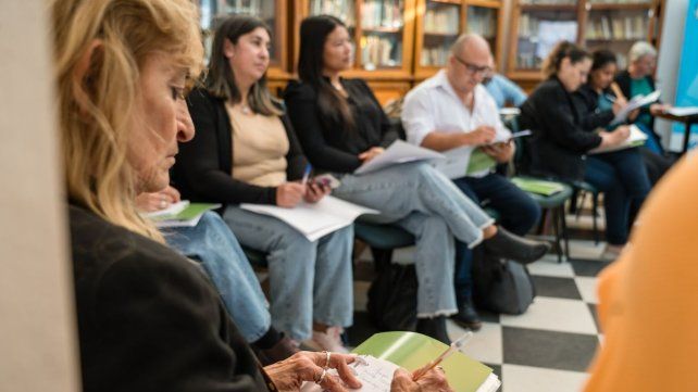 Más de 30 referentes municipales se reunieron para coordinar el lanzamiento de los Juegos Culturales Entrerrianos