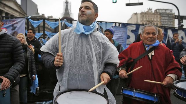 La imágenes de la jornada histórica en el Senado de la Nación