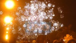 El cielo santafesino brilló en la noche de su 438 aniversario