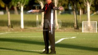 El refuerzo que quiere Osella para completar el plantel
