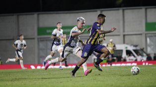 Emanuel Coronel vuelve a tener un lugar entre los once. Suplirá a Damián Martínez.