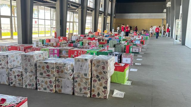 Nochebuena solidaria: 15 mujeres reunieron 2.500 cajas navideñas para familias vulnerables