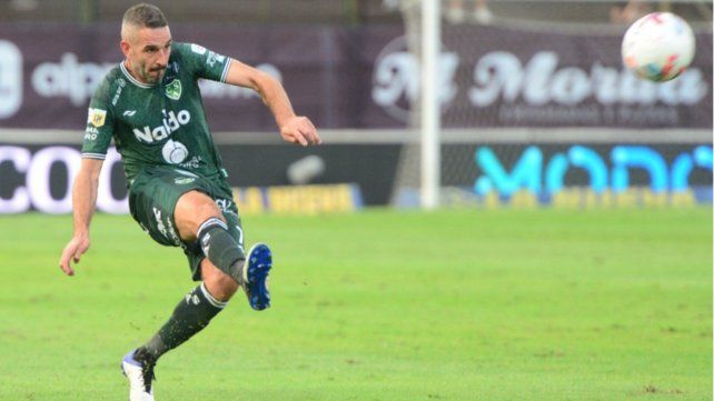 Lisandro López jugará hasta