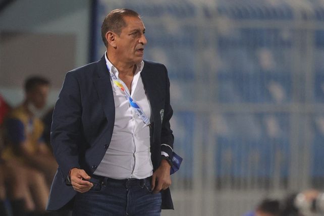Ramón Díaz viene de dirigir a tres equipos en 2025: Corinthians, Olimpia de Paraguay e Inter de Porto Alegre.