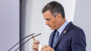 El presidente de España moviliza al ejército para rastrear casos de coronavirus