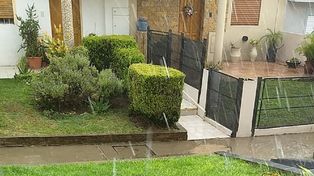 Alivio: torrencial lluvia llegó repentinamente a Paraná
